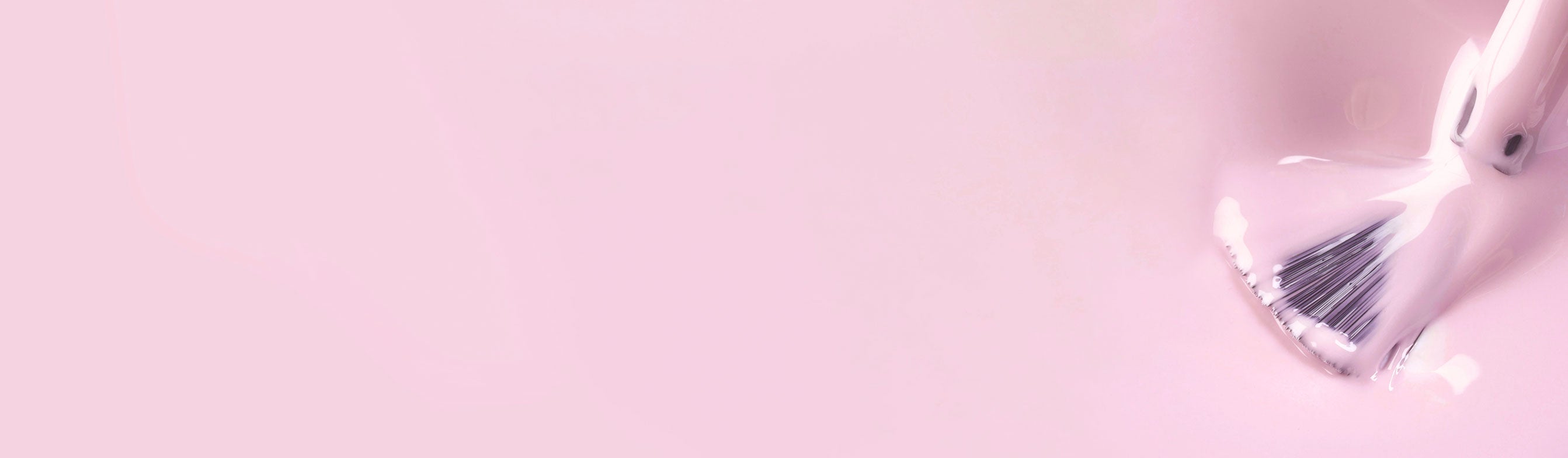 Pink Gel Polish - Le Mini Macaron